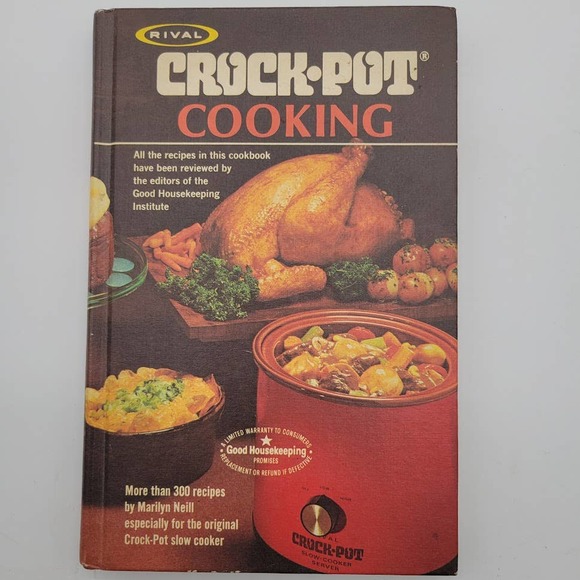 Lot of‎ 2 Vintage Cookbooks The Fabulous Egg 1979 & Rival Crock Pot Cooking 1975 - Picture 3 of 11